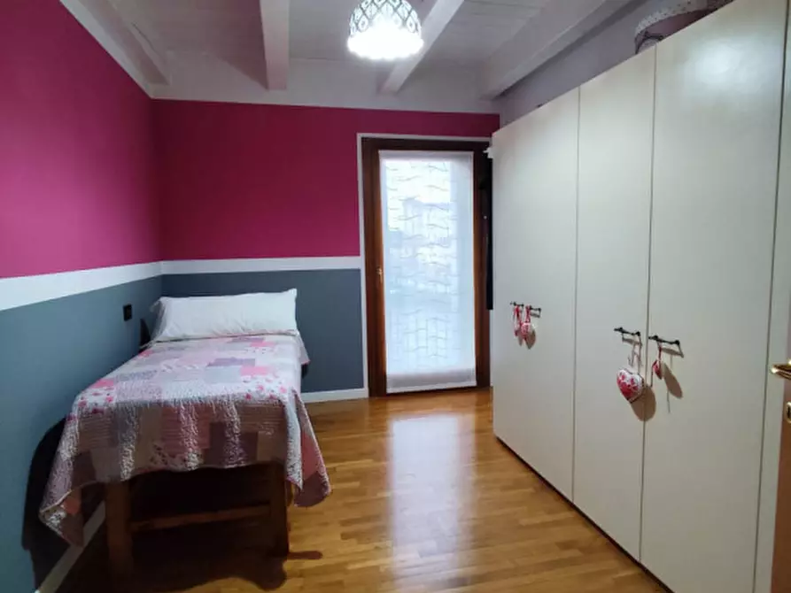 Immagine 21 di Appartamento in vendita  a Vicenza