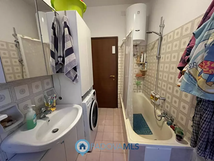 Immagine 23 di Appartamento in vendita  in VIA BRAMANTE a Padova