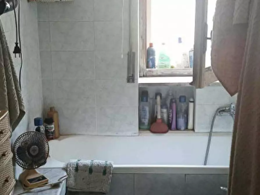 Immagine 1 di Appartamento in vendita  in VIA NICOLARDI 143 a Napoli