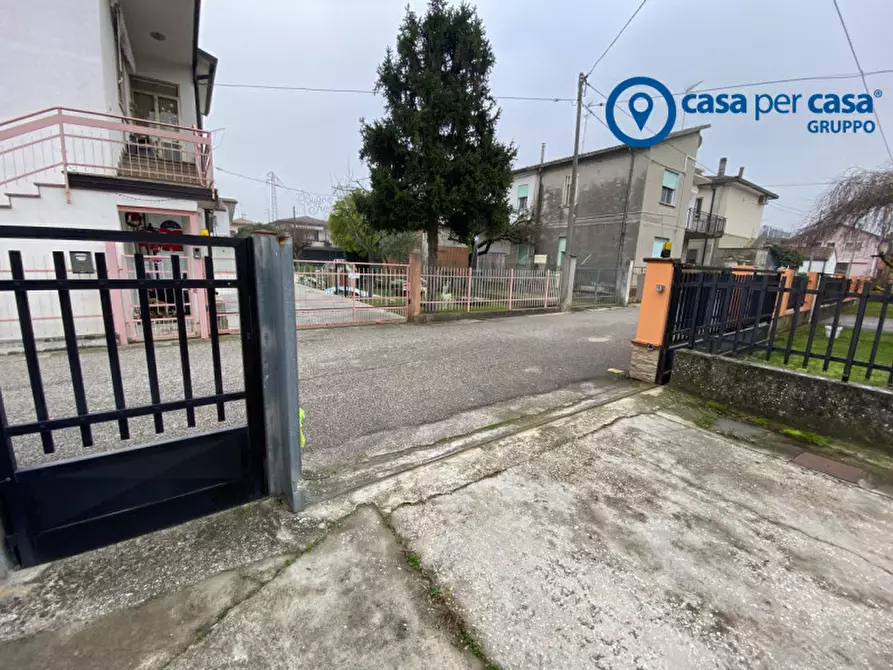 Immagine 32 di Villetta a schiera in vendita  in Taglio di Po, Borgo Girotti a Taglio Di Po