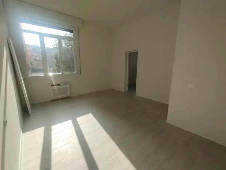 Immagine 2 di Appartamento in vendita  in Molinetto a Parma