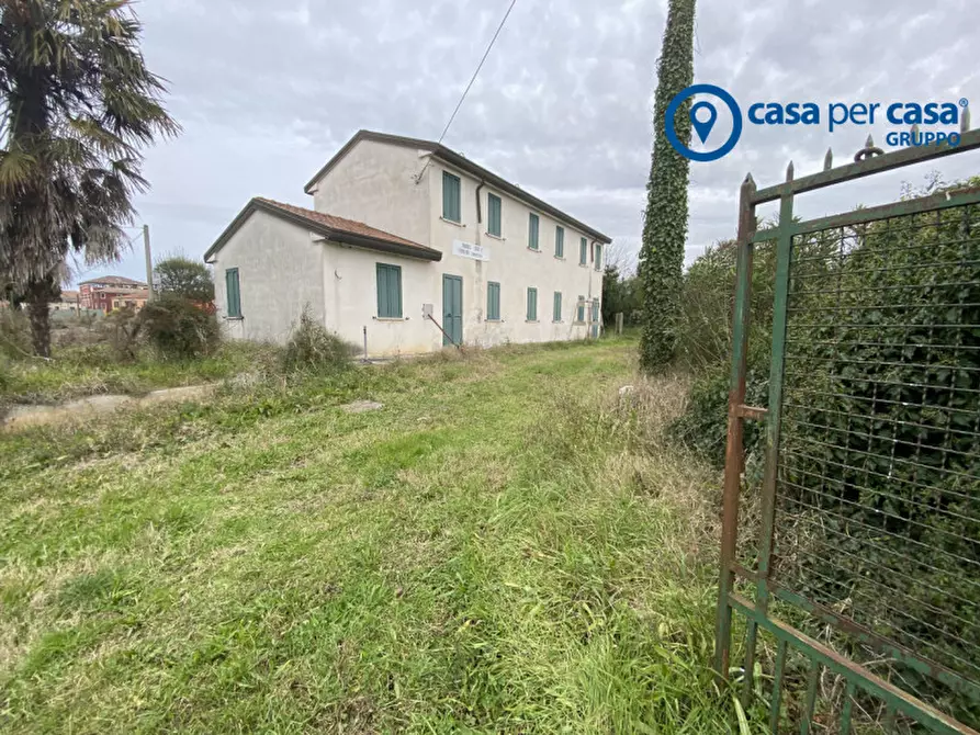 Immagine 2 di Casa indipendente in vendita  in Loreo, Via Del Mare a Loreo