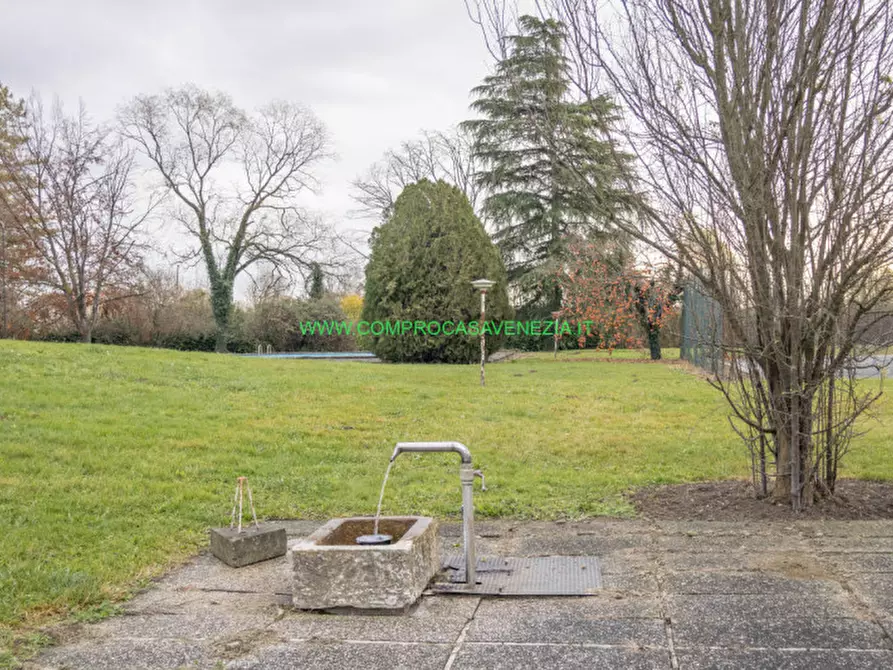 Immagine 2 di Villa in vendita  in preganziol a Preganziol