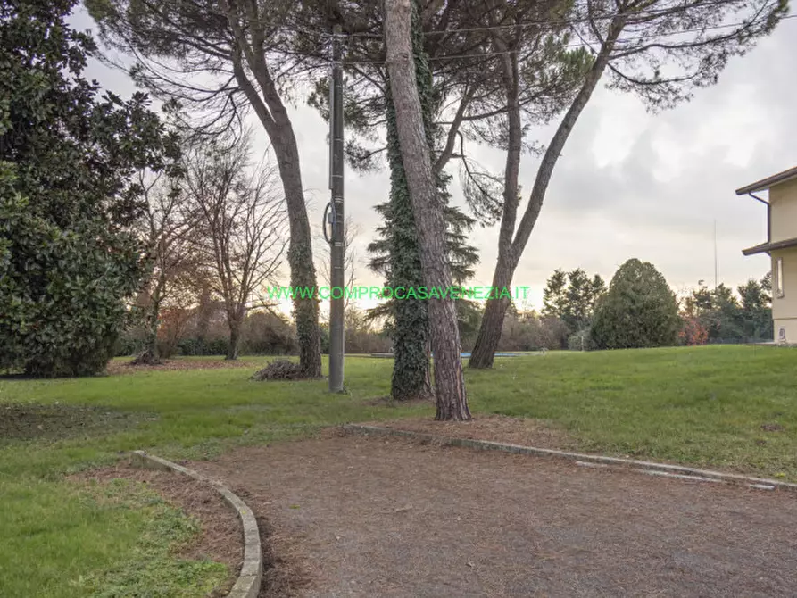 Immagine 9 di Villa in vendita  in preganziol a Preganziol