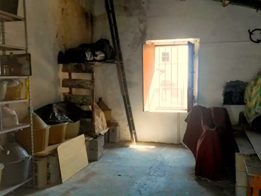 Immagine 15 di Casa indipendente in vendita  in Scandale a Scandale