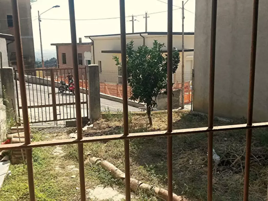 Immagine 18 di Casa indipendente in vendita  in Scandale a Scandale