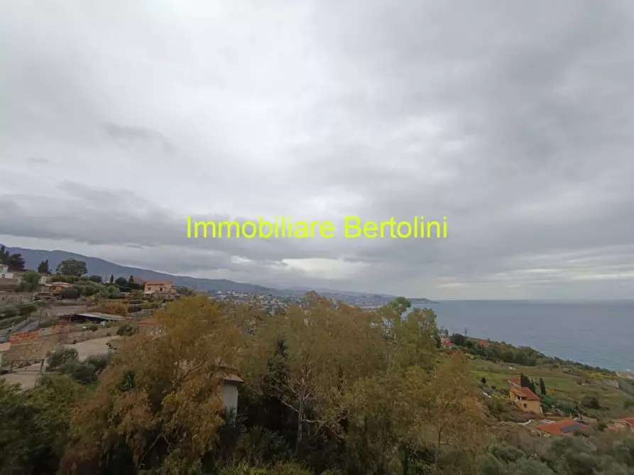 Immagine 10 di Villa in vendita  in Via Padre Semeria a San Remo