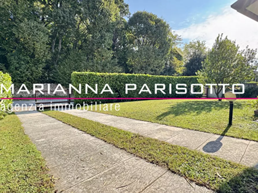 Immagine 4 di Casa bifamiliare in vendita  in Via Gaidon, 136 a Bassano Del Grappa