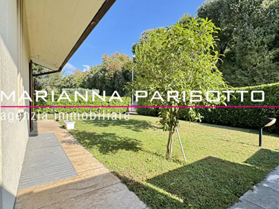 Immagine 6 di Casa bifamiliare in vendita  in Via Gaidon, 136 a Bassano Del Grappa