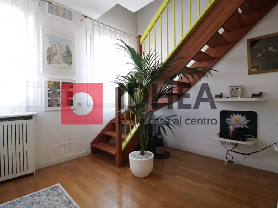 Immagine 5 di Appartamento in vendita  in VIA SANTANDRA' a Povegliano