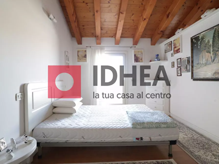 Immagine 8 di Appartamento in vendita  in VIA SANTANDRA' a Povegliano