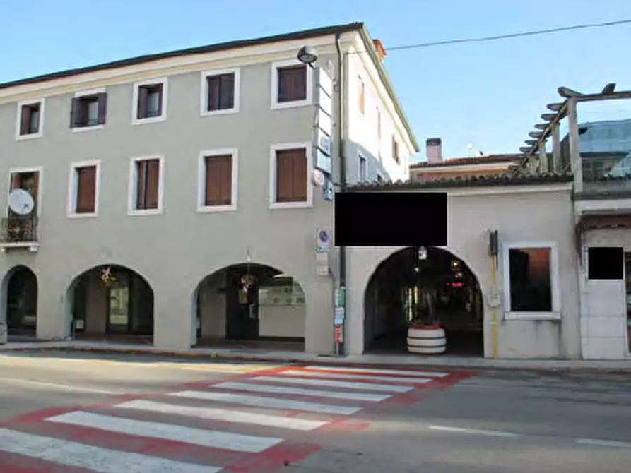 Immagine 2 di Negozio in vendita  in Via Roma, 35 a Gaiarine