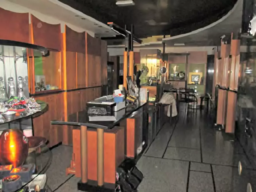 Immagine 4 di Negozio in vendita  in Via Roma, 35 a Gaiarine