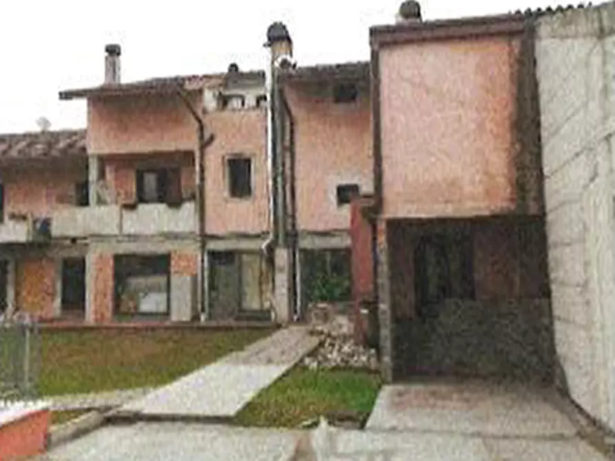 Immagine 18 di Negozio in vendita  in Via Giacomo Matteotti 3 a Sant'ambrogio Di Valpolicella