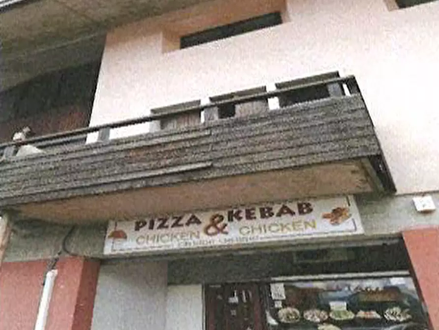 Immagine 25 di Negozio in vendita  in Via Giacomo Matteotti 3 a Sant'ambrogio Di Valpolicella