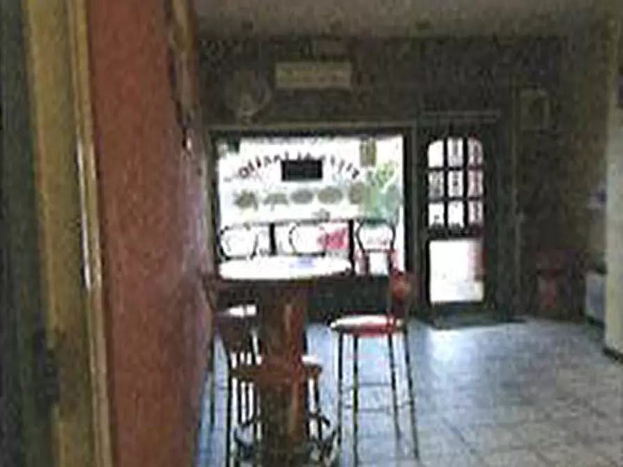 Immagine 30 di Negozio in vendita  in Via Giacomo Matteotti 3 a Sant'ambrogio Di Valpolicella