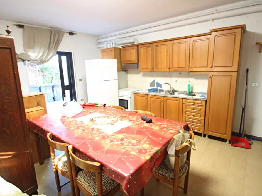 Immagine 9 di Casa bifamiliare in vendita  in Vicolo Como a Fosso'