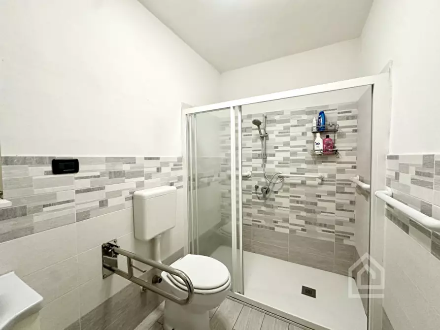 Immagine 20 di Appartamento in vendita  in Via Martino Anglesio a Torino