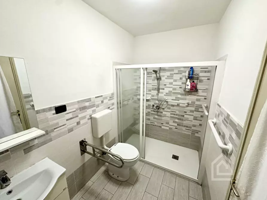 Immagine 27 di Appartamento in vendita  in Via Martino Anglesio a Torino