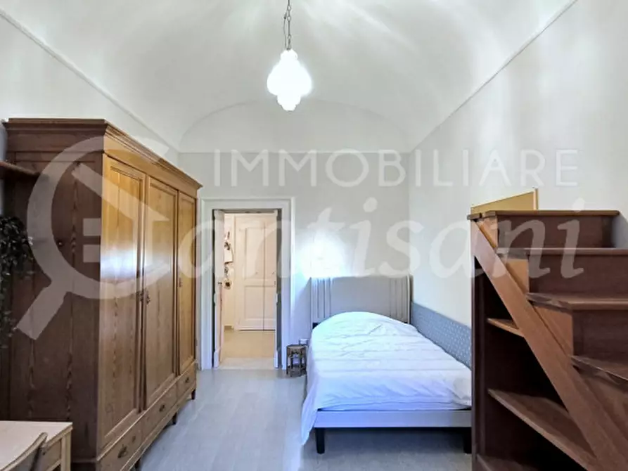 Immagine 2 di Camera in affitto  in Lungarno Amerigo Vespucci a Firenze