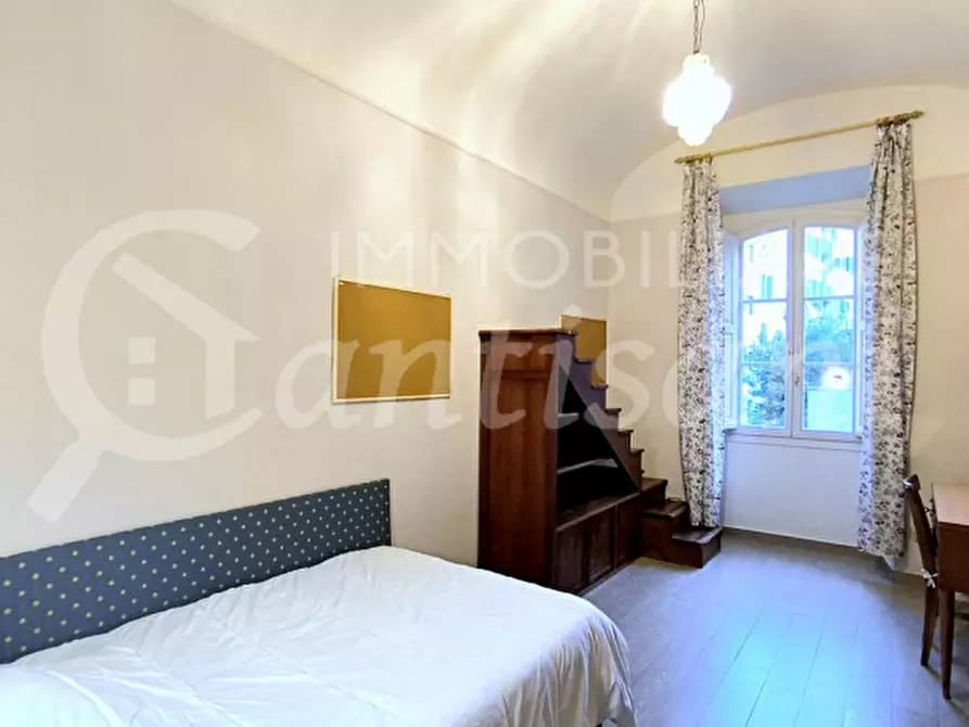 Immagine 4 di Camera in affitto  in Lungarno Amerigo Vespucci a Firenze