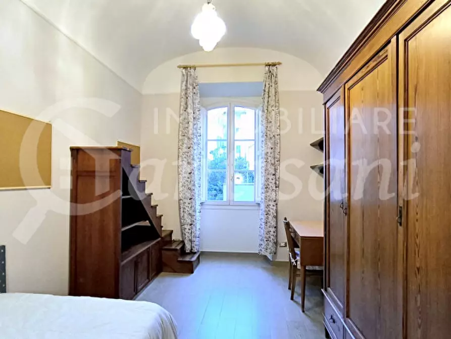 Immagine 8 di Camera in affitto  in Lungarno Amerigo Vespucci a Firenze