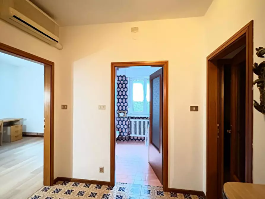 Immagine 17 di Appartamento in affitto  in Via Luigi de Campi a Trento