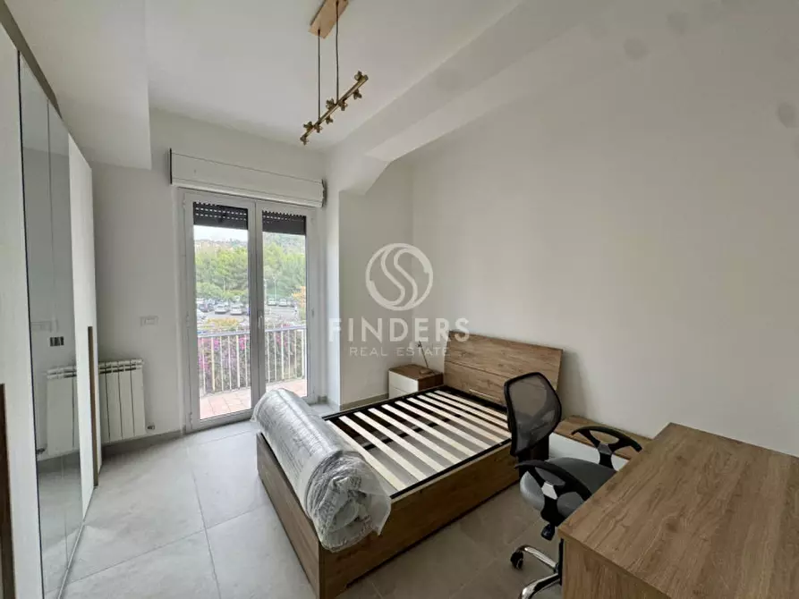 Immagine 9 di Camera in affitto  in Via Salita Zerbi Genoese Traversa I , 12 a Reggio Di Calabria