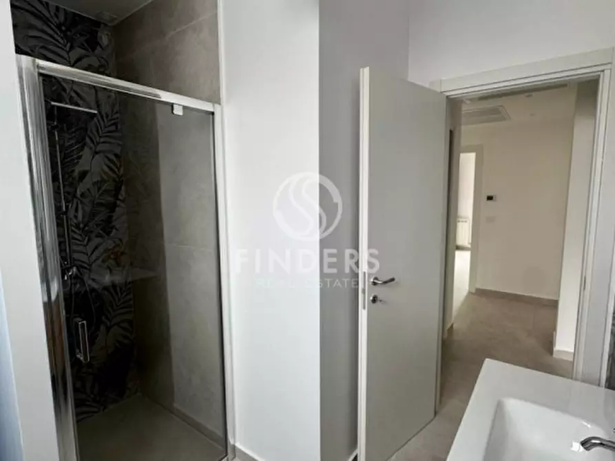 Immagine 13 di Camera in affitto  in Via Salita Zerbi Genoese Traversa I , 12 a Reggio Di Calabria