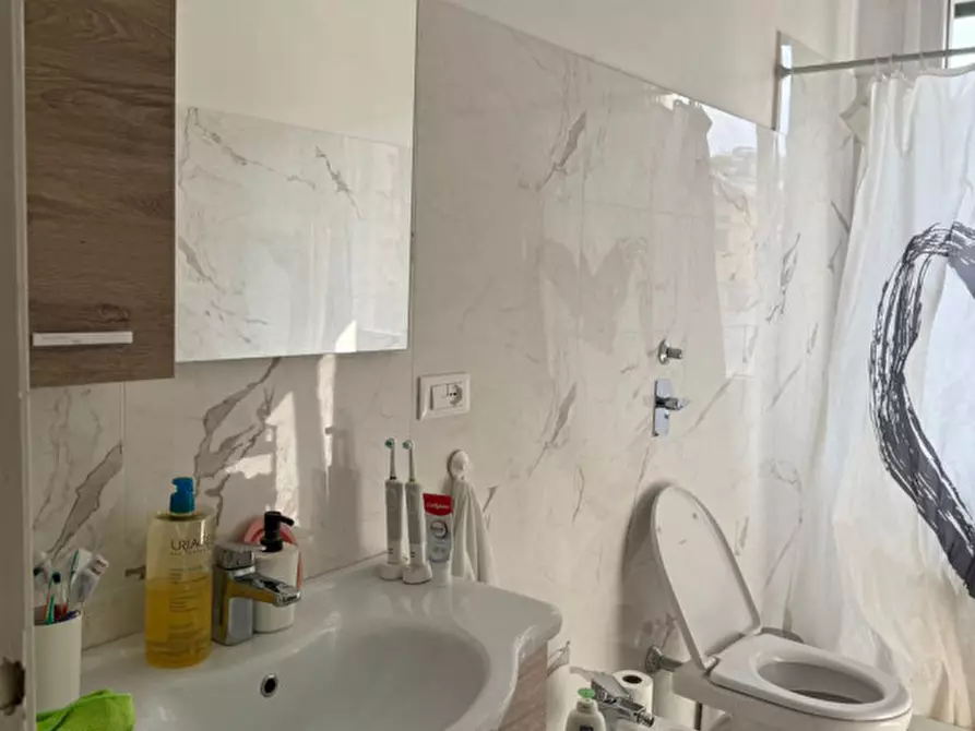 Immagine 16 di Camera in affitto  in Viale Emilio Caldara a Milano