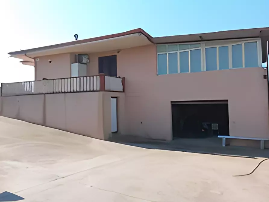 Immagine 4 di Villa in vendita  in Contrada Aurnia Brizza a Modica