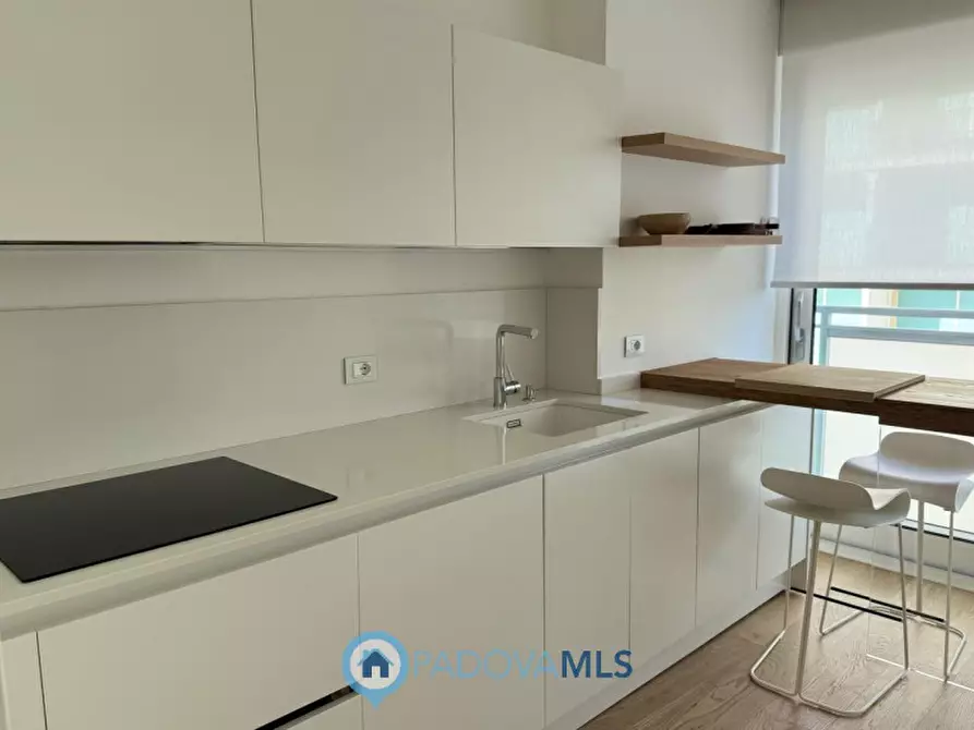 Immagine 8 di Appartamento in vendita  a Jesolo