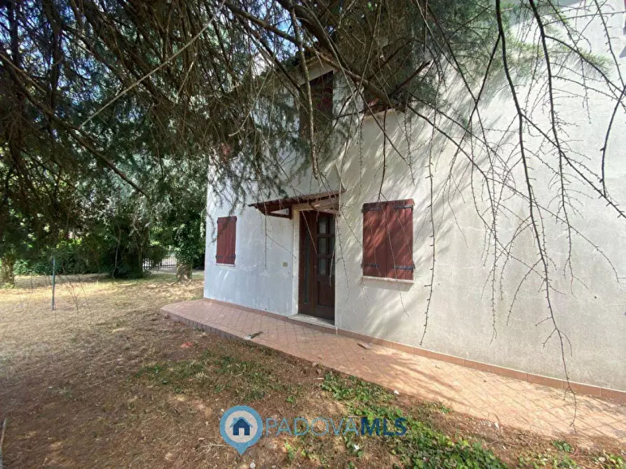 Immagine 2 di Villetta a schiera in vendita  in Via G. Garibaldi a Bagnoli Di Sopra