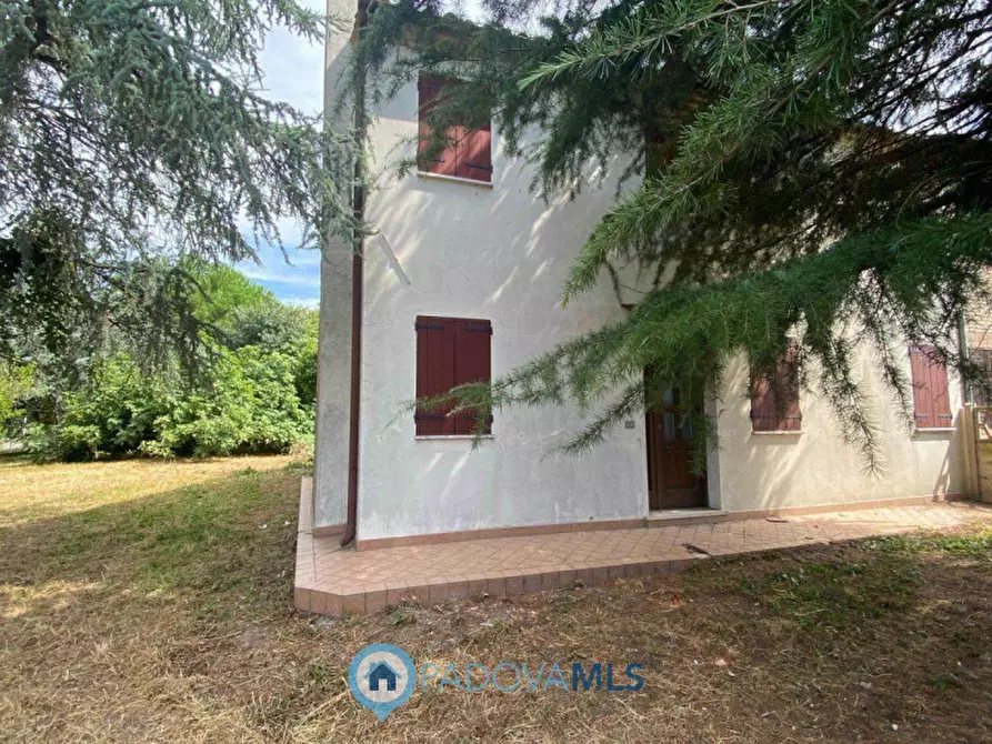 Immagine 8 di Villetta a schiera in vendita  in Via G. Garibaldi a Bagnoli Di Sopra