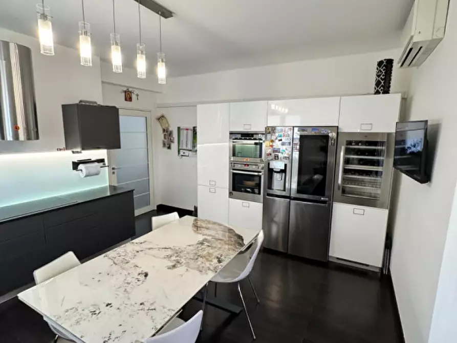 Immagine 18 di Appartamento in vendita  in Via Bari - Baristraße a Bolzano