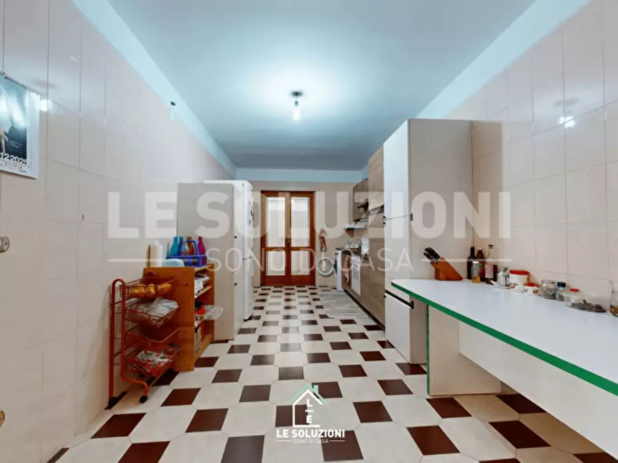 Immagine 6 di Villa in vendita  in Viale degli abeti 10D a Putignano