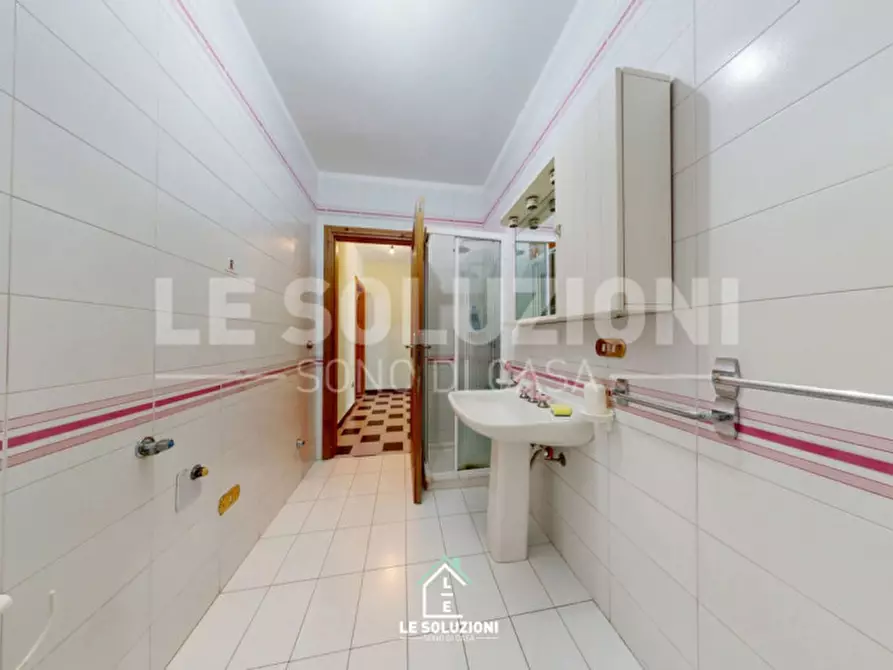 Immagine 14 di Villa in vendita  in Viale degli abeti 10D a Putignano