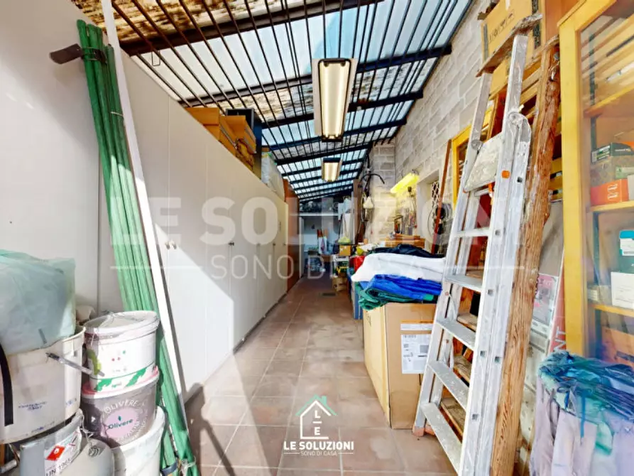 Immagine 16 di Villa in vendita  in Viale degli abeti 10D a Putignano