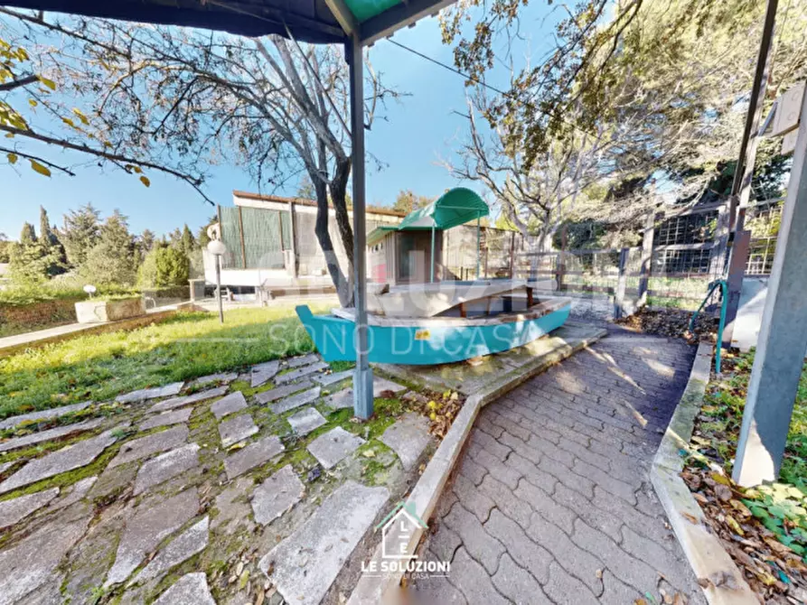 Immagine 18 di Villa in vendita  in Viale degli abeti 10D a Putignano