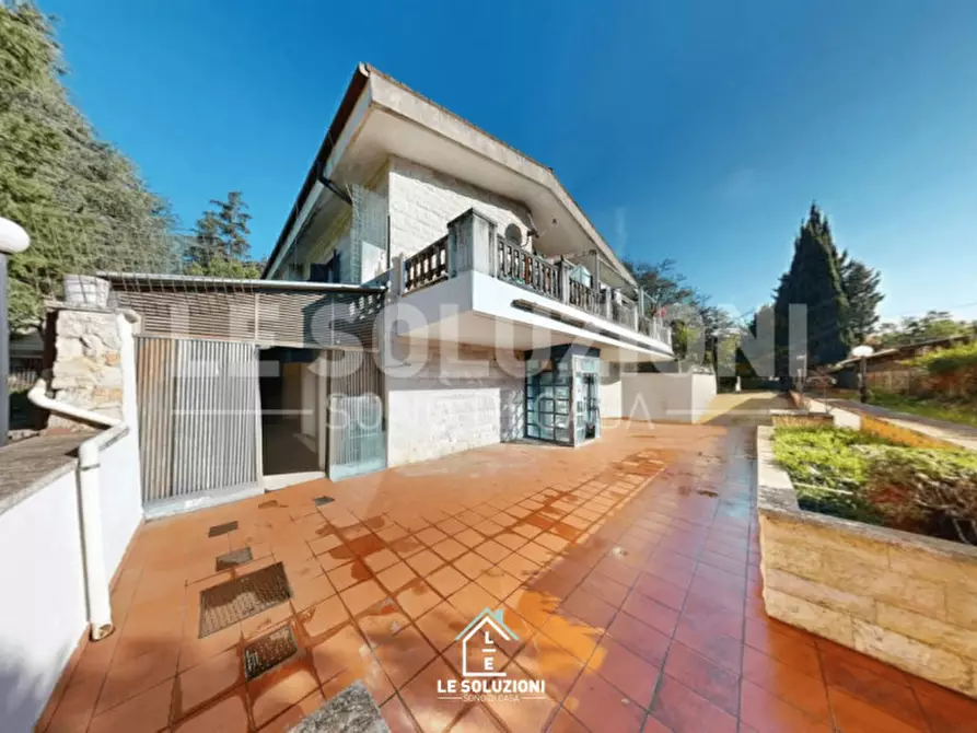 Immagine 21 di Villa in vendita  in Viale degli abeti 10D a Putignano