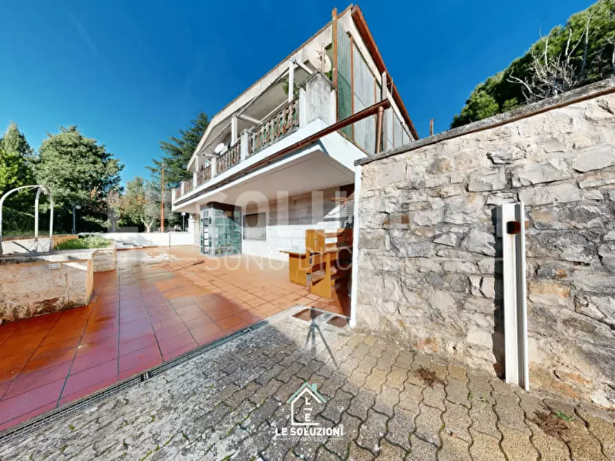 Immagine 22 di Villa in vendita  in Viale degli abeti 10D a Putignano