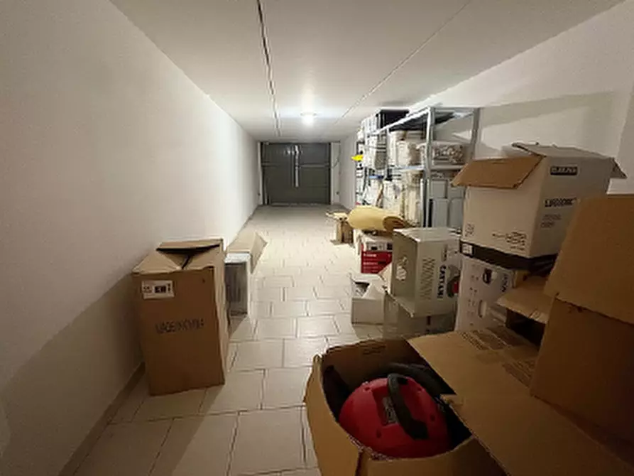 Immagine 2 di Garage in vendita  in Via Giacomo Matteotti, 28 a Cordenons