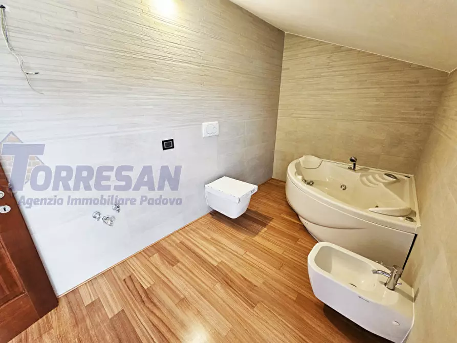 Immagine 15 di Villa in vendita  in Via Alcide de gasperi 11 b a Noventa Padovana