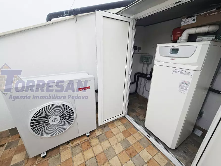 Immagine 17 di Villa in vendita  in Via Alcide de gasperi 11 b a Noventa Padovana