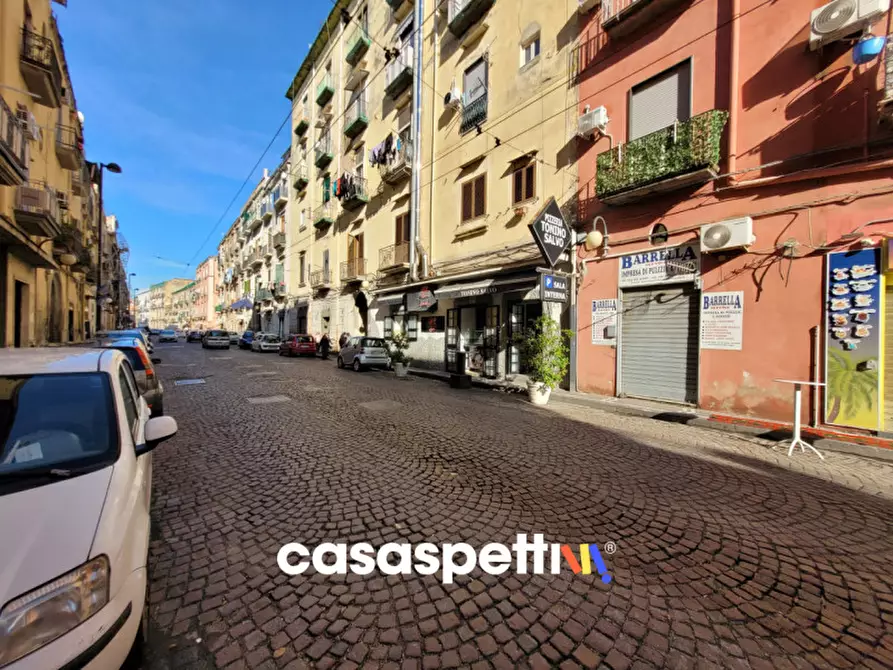 Immagine 2 di Attività commerciale in affitto  in Corso San Giovanni a Teduccio, 848 a Napoli