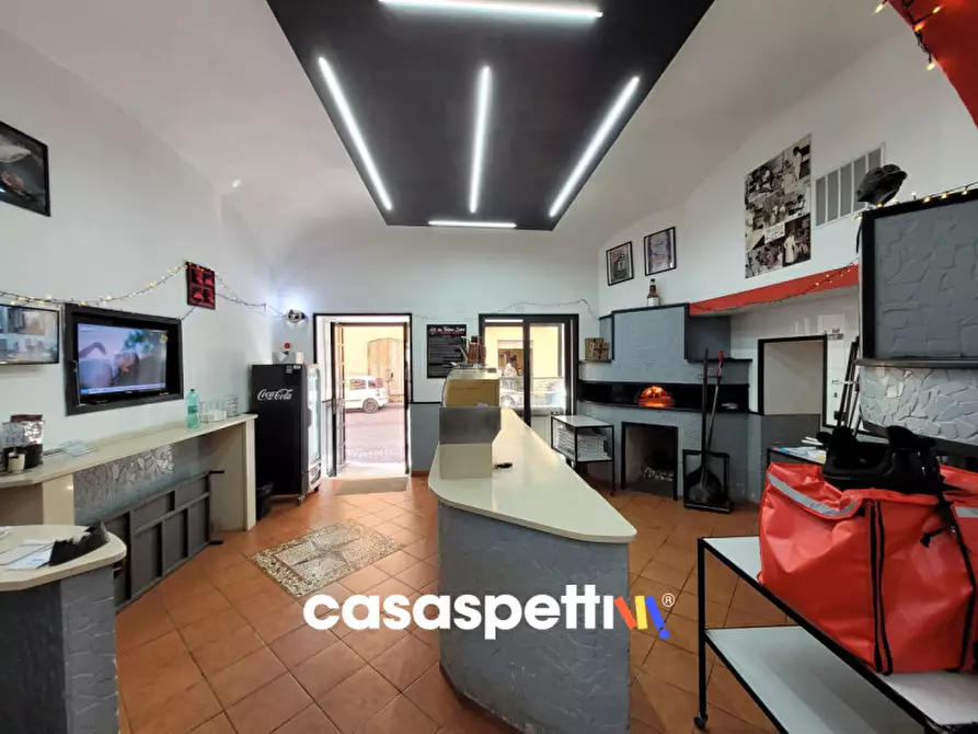 Immagine 7 di Attività commerciale in affitto  in Corso San Giovanni a Teduccio, 848 a Napoli