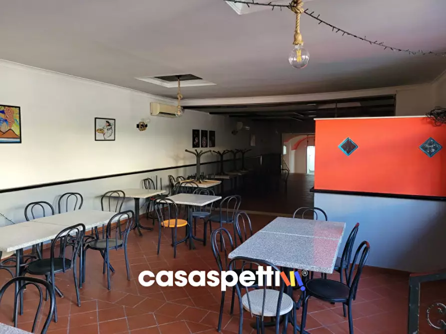 Immagine 11 di Attività commerciale in affitto  in Corso San Giovanni a Teduccio, 848 a Napoli