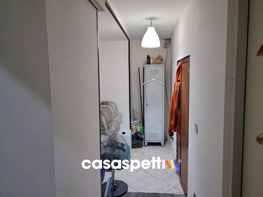 Immagine 27 di Attività commerciale in affitto  in Corso San Giovanni a Teduccio, 848 a Napoli