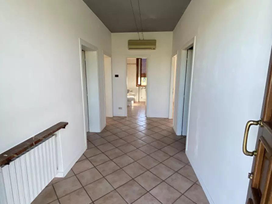 Immagine 1 di Appartamento in vendita  a Campagna Lupia