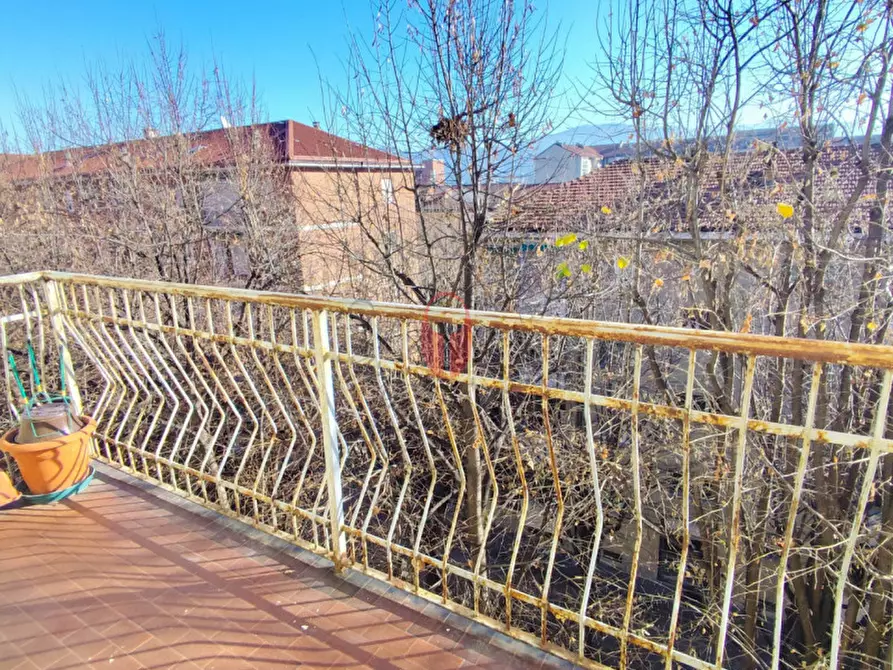 Immagine 13 di Appartamento in vendita  in Via Albisola 10 Torino a Torino